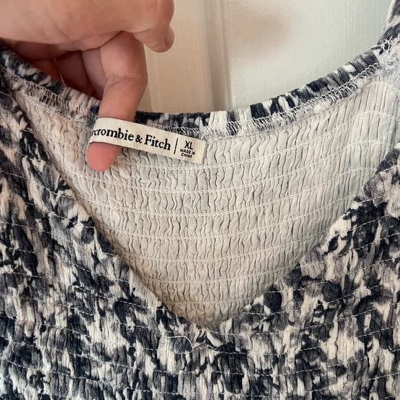 Abercrombie Floral Dress - Picture 3 of 4